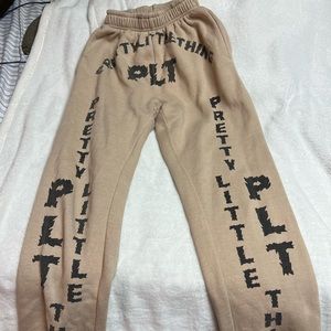 Pretty Little Thing joggers